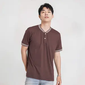 Kaos Polo Henley Pria Kerah List - Kaos Kerah Henley Pria Polos Motif Kancing 2 Warna Cokelat Tua