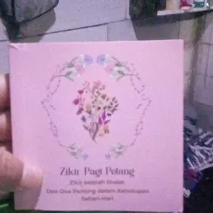 Buku Ceria Zikir Pagi Petang + Audio, Dzikir Setelah Shalat & Doa-Doa Penting, Ukuran Saku 9.5x9.5 cm, Softcover Glossy, 144 Halaman, Bonus Audio