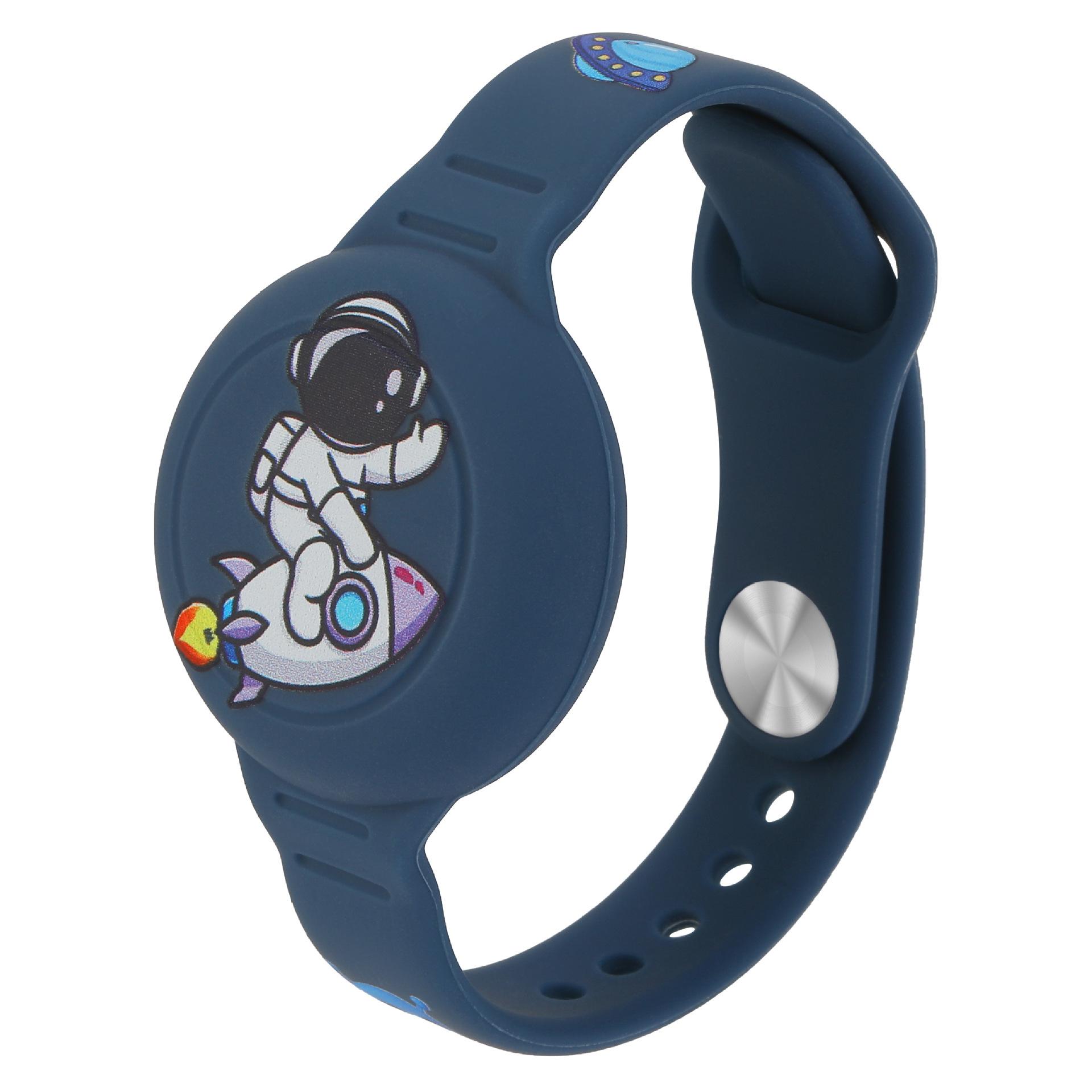 iPhone airtag holder wristband for kids