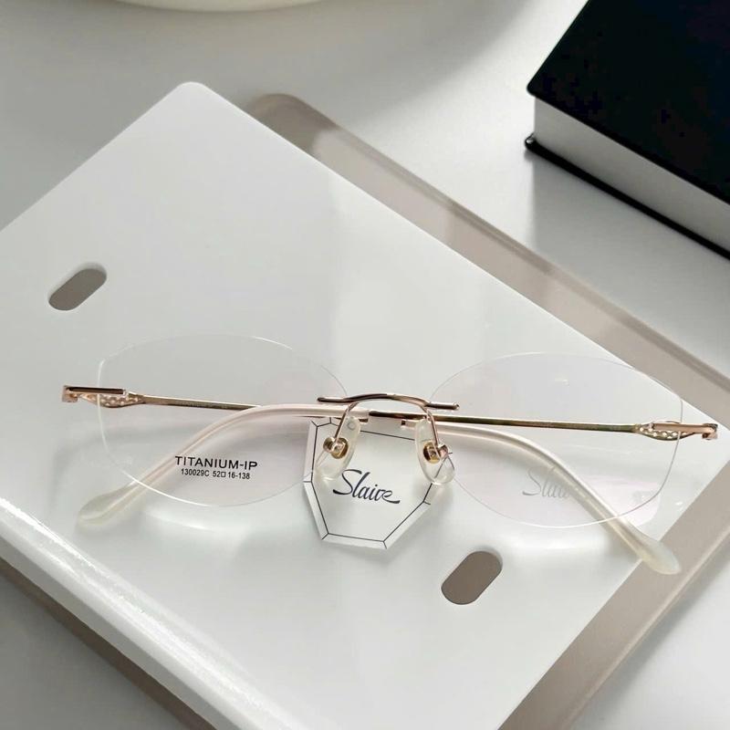 Gọng kính khoan mắt kính không viền titanium IP cao cấp . Kính khoan titan Slaire nữ đẹp