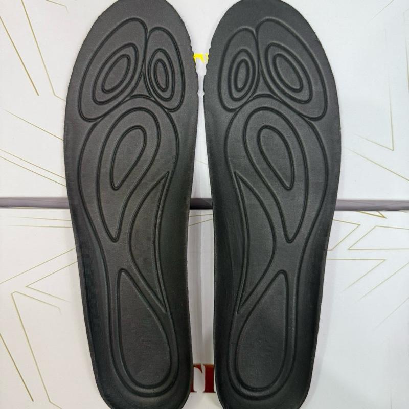Lót giày đá bóng MZN Việt Nam đủ size Sneaker Sport Tập Thể Dục Giày Thể Thao Đá Banh Chống Trơn Trượt Hàng Việt Nam sản xuất