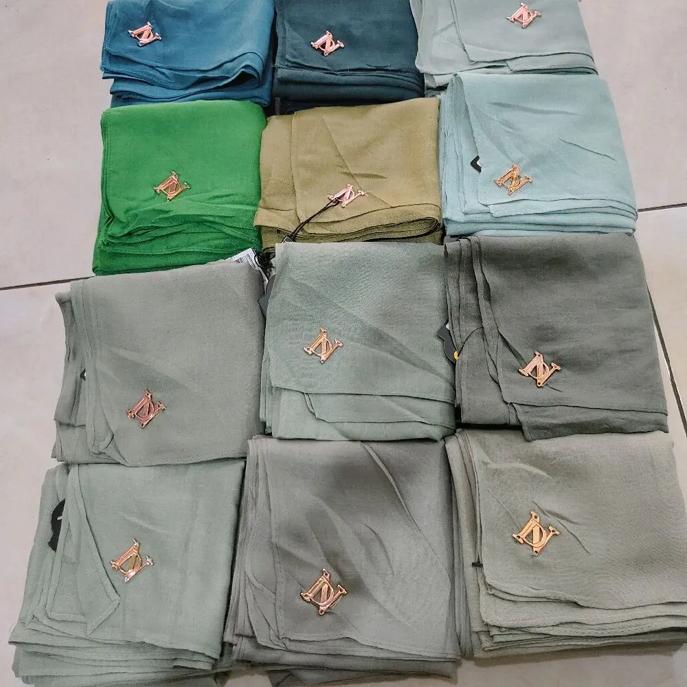 NADHEERA ND 010 SEGI4 VOAL PREMIUM SEGI4 POLOS KERUDUNG POLOS BY NADHEERA LUXURY PROMO HARGA MURCE NADHEERA ND 010 SEGI4 VOAL PREMIUM SEGI4 POLOS KERUDUNG POLOS BY NADHEERA LUXURY PROMO HARGA MURCE