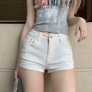 [GÍA MỞ BÁN] Quần Jeans Nữ Hè 2026 Chất Jeans Đẹp, Dáng Cạp Ngắn Ôm Tôn V3 Giá Rẻ 2 Màu Đen - TrắngQĐ1