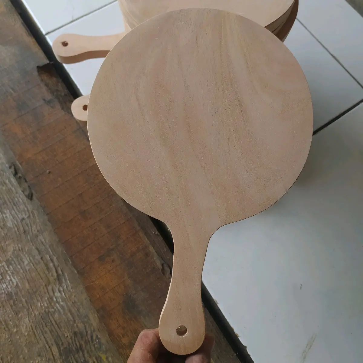 tlanen pizza bulat bahan kayu diameter 20cm