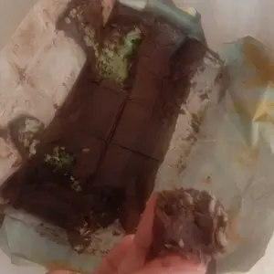 ￼(100% Asli）Halal Coklat Dubai Chocolate Bar Crispy Pistachio/Pistachio Kunafa Chocolate Dubai/ Premium Belgium Chocolate/ Coklat Dubai Pistachio Kunafa