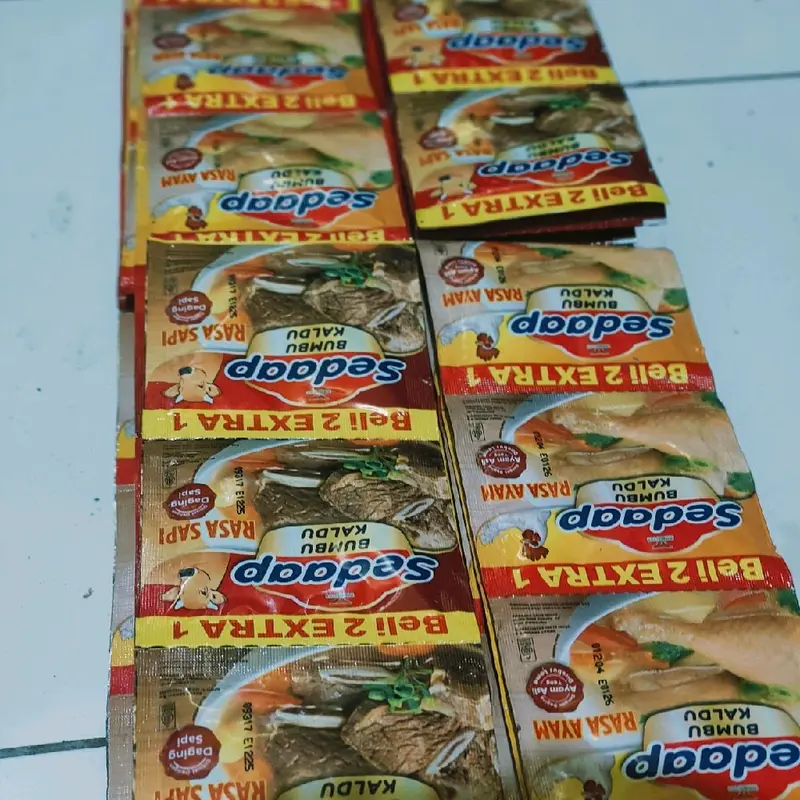 SEDAP BUMBU KALDU 108PCS netto 9 Gram varian sapi dan varian ayam [Bisa MiX] Bubuk Kaldu Bahan Penyedap Msg Masakan 5