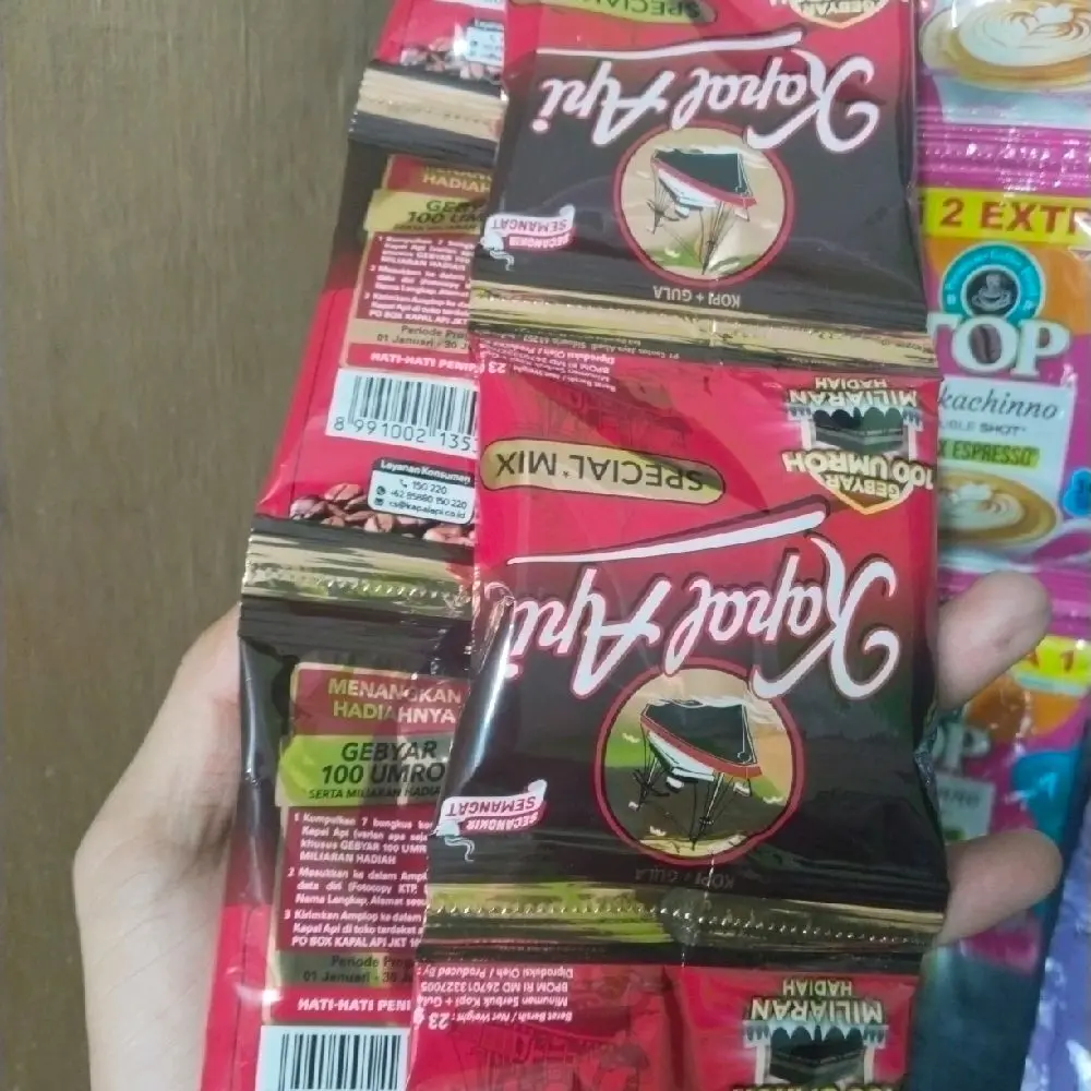 Kopi Kapal Api Spesial mix isi 10 pcs Robusta Coffee