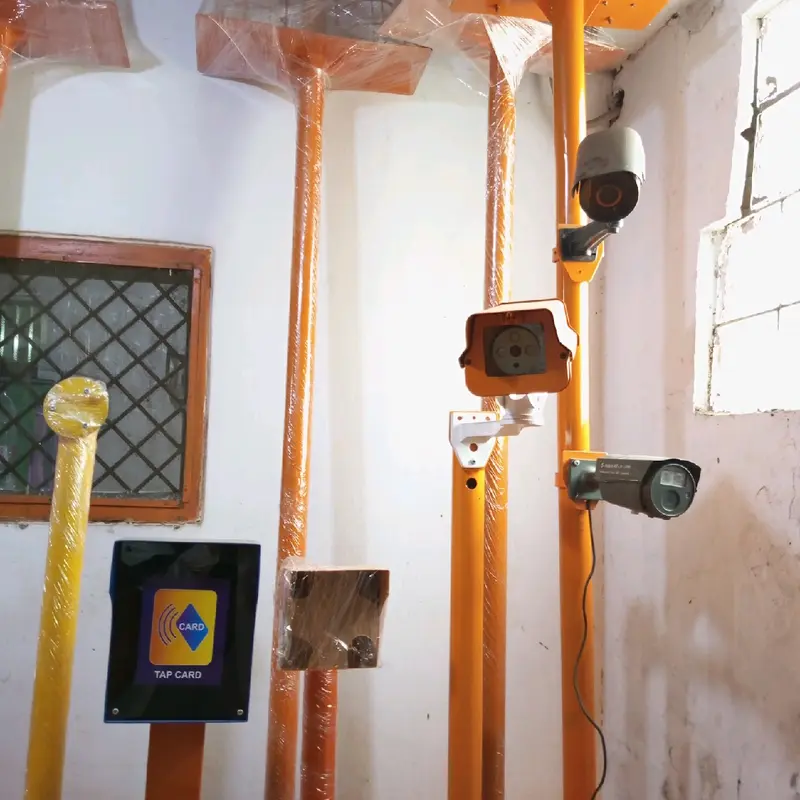 TIANG KAMERA/TIANG CCTV/HOUSING 4