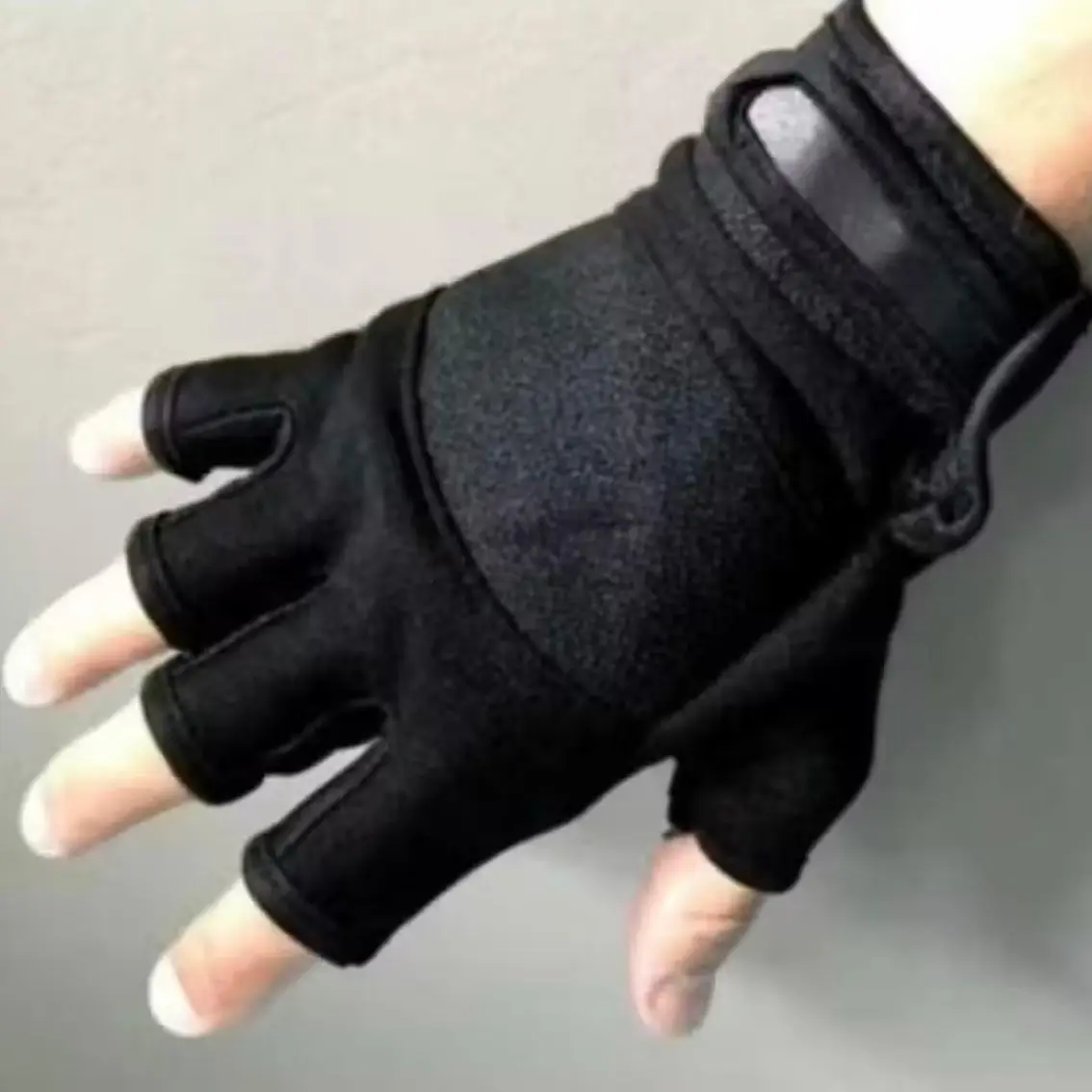 SARUNG TANGAN BUNTUNG HITAM POLOS