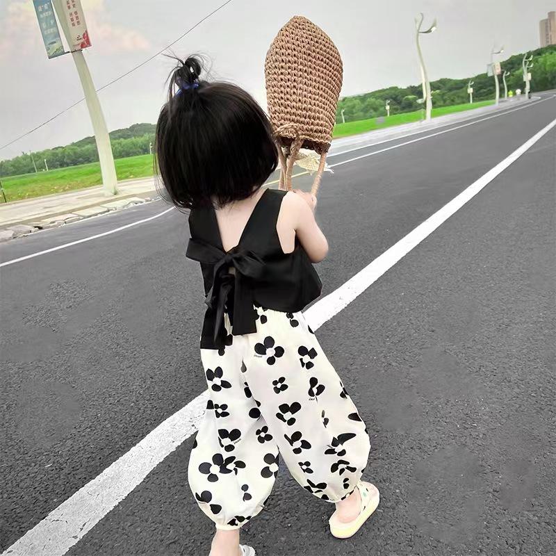Product Introduction of Baju Atasan Tangki Bayi Perempuan, Set Seluar Cetakan Bunga, Pakaian Musim Panas 2 Keping, Putih, Stok Sedia, 90-140cm, Sesuai untuk Kanak-kanak Perempuan, B2409275 2