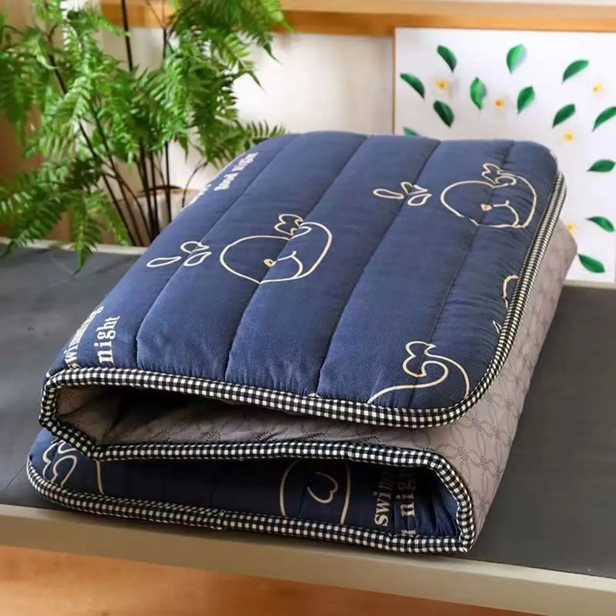 Thickened student mattress, moisture-proof and foldable tatami bed, dormitory bed mat, bunk top and bottom, single and double dormitory artifact