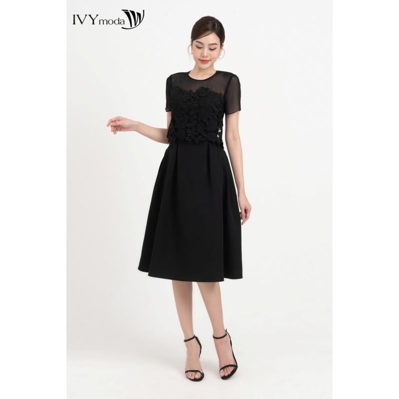 Đầm xòe phối ren hoa IVY moda dành cho Nữ MS 48M8352