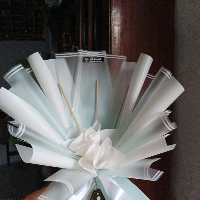 Buket kosongan harga terjangkau,kertas buket Hadiah 8
