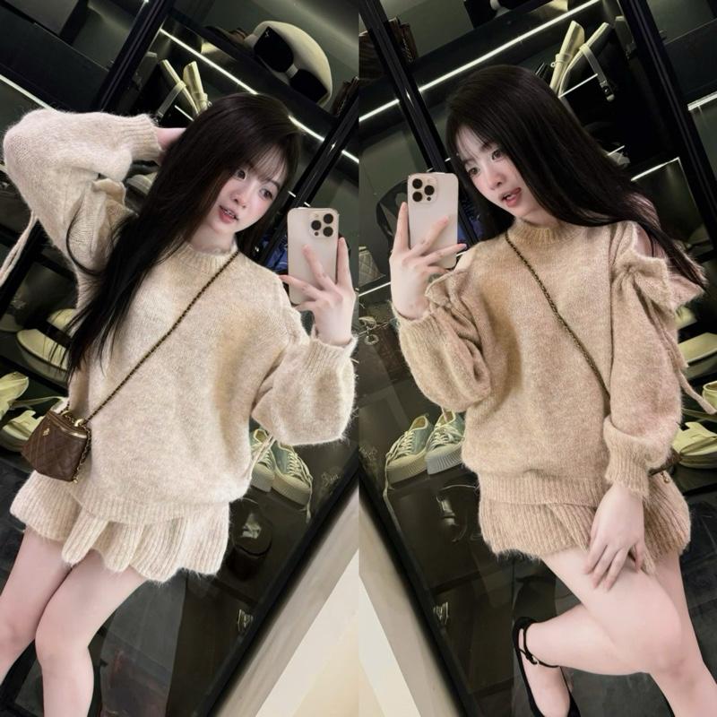    HÀNG QCCC - ORDER   SET BỘ NỮ ÁO KHOÉT VAI TIỂU THƯ MIX CHÂN VÁY LY XOÈ CHẤT LIỆU LEN LÔNG THỎ MỀM MẠI MS404 