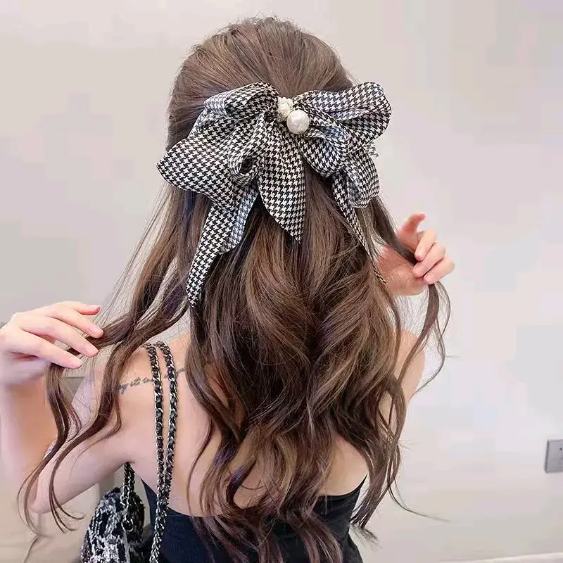 Jepit Rambut / Pita Rambut Hari Motif