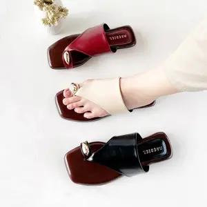 Magdiel Dreyna Sandal Wanita Sandal Teplek Kekinian