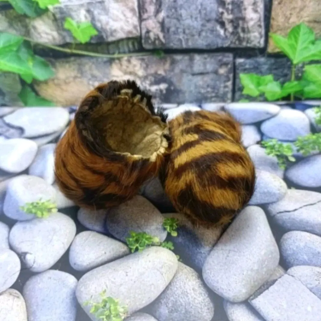 kantong kulit macan siap pakai