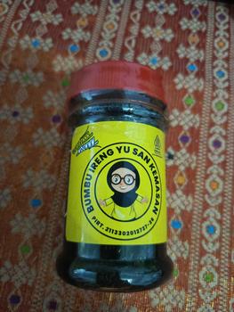 Product Review of Sambal Bumbu Ireng Yu San Varian Pedas Sambel Ireng Yu San from N**4 0