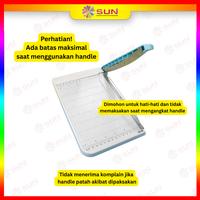 Gambar Alat Potong Kertas / Paper Cutter SUN - JOURNEY KM 5646/ 5669 / 5692 A4 Alat Potong / Mesin Pemotong Kertas HVS Sticker Art Paper Cocok Untuk DIY Perlengkapan Kantor Perlengkapan Sekolah ATK - M-5646 15 cm, Surabaya dari Sun Indonesia Kota Surabaya 2 Tokopedia