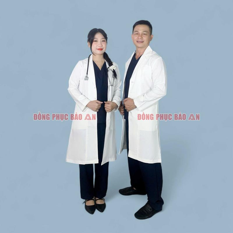 Áo Blouse trắng NAM tay dài cao cấp hàng loại I Áo Blouse bác sĩ dược sĩ phòng thí nghiệm vải KAKI Thun COTTON thun dày dặn Form dáng VEST màu trắng gạo chất liệu Kaki Thun cao cấp