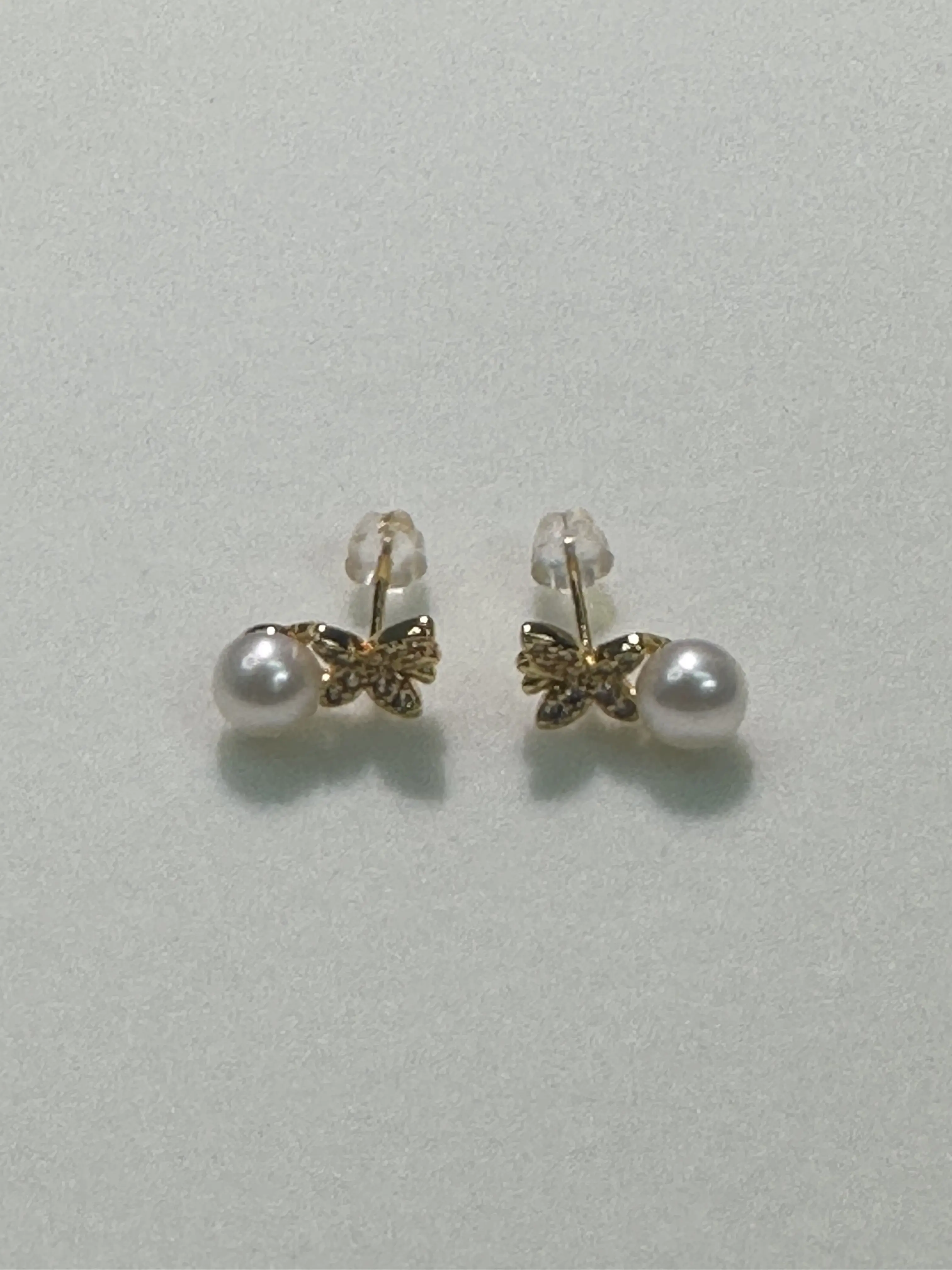 4-5mm fresh water pearl earrings