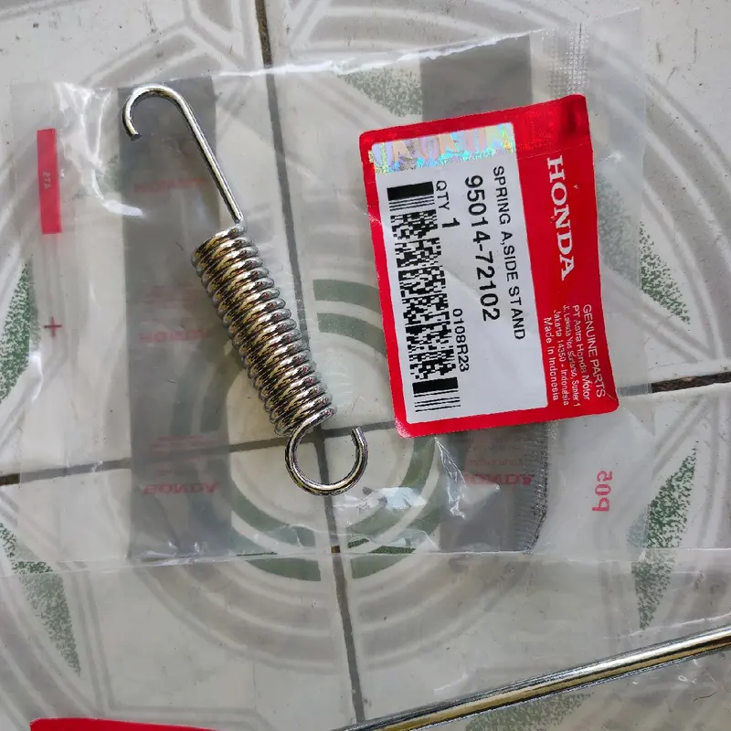 Standar Samping Beat Karbu Chrome Pnp Vario 125/150 Dan Standar 2 Chrome vario 125/150 3