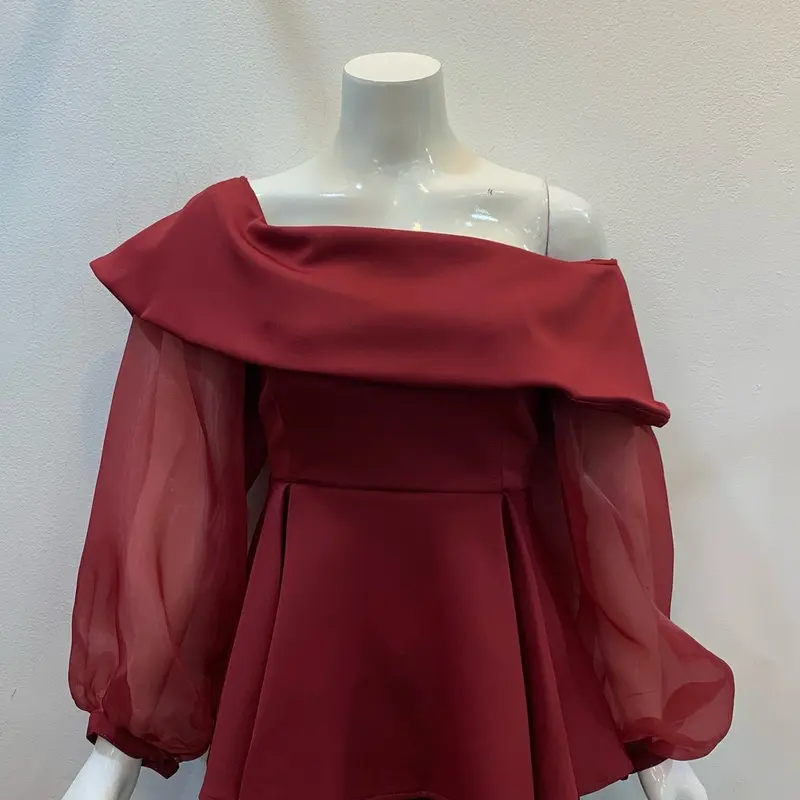 ￼Top Sabrina Organza Scuba 3