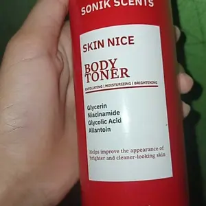 SONIK SCENTS SKIN NICE BODY TONER MERAH 200 ML Glycerin, Niacinamide, Glycolic Acid, allantoin