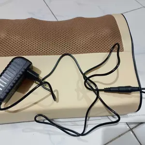 [HJS] Bantal Pijat 8 Bola Massage Pillow merk MYUNG Bantal Pijat Leher Punggung Bahu Dan Tulang Belakang Terapi Orang Tua Elektrik Tubuh