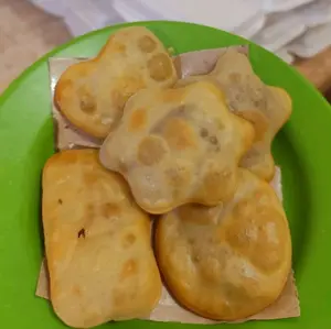 (MIX) cireng khas bandung 20pcs ORIGINAL Makanan khas bandung Isi kornet paling lezat