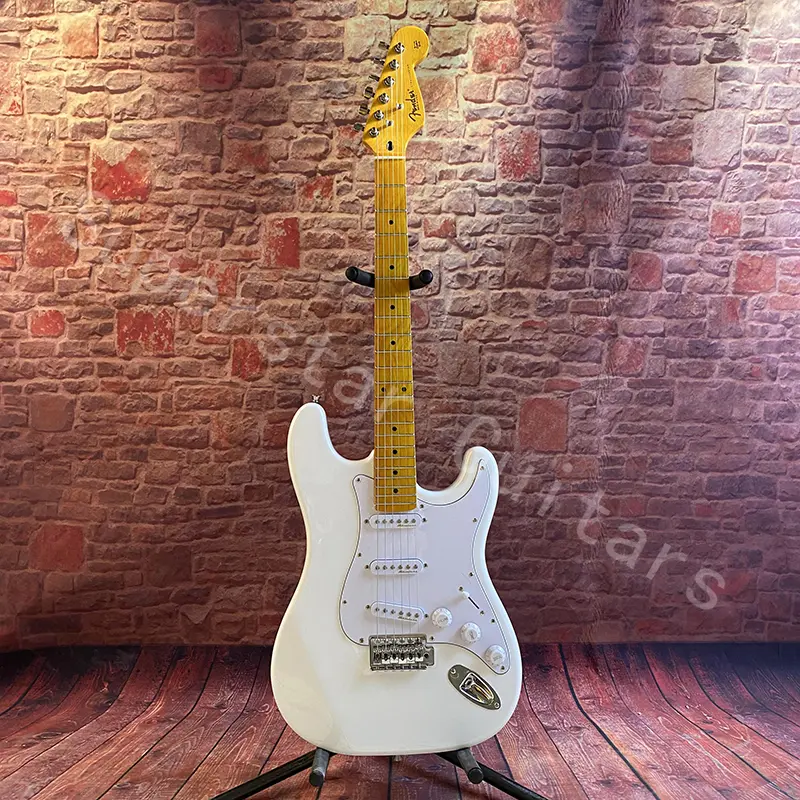 Fender Stratocaster guitar, Equipped with vibrato rod, quality assurance.