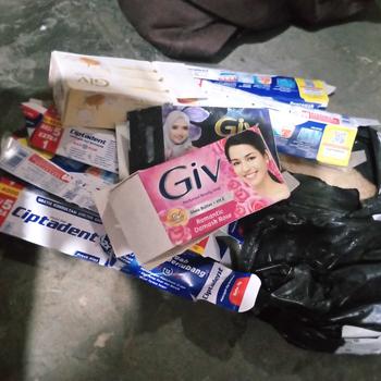 Product Review of PAKET MERDEKA (5 PASTA GIGI CIPTADEN + 5 SABUN GIV) from P**h M**a 3