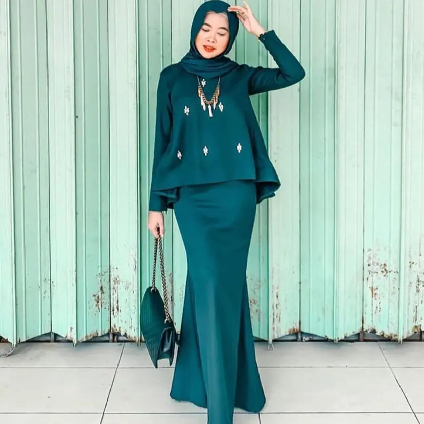 AZALEA BAJU KURUNG  SET TUNIK KURUNG HARI RAYA IDUL FITRI MALAYSIA DRESS SET