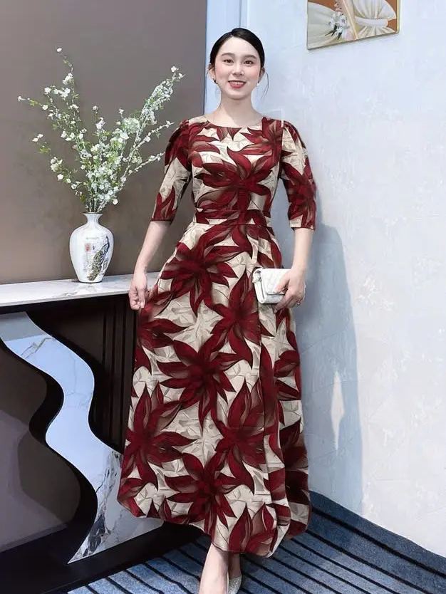 Mã 895 : ĐẦM CỔ TRÒN DÁNG DÀI CC
