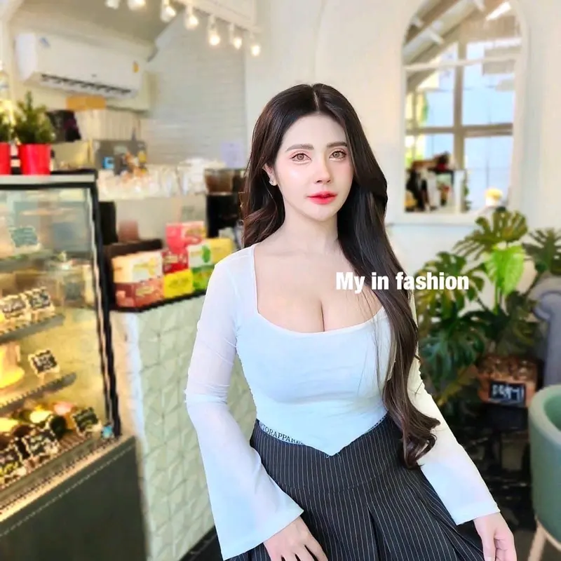 ATASAN CROP TOP IMPORT BKK 4