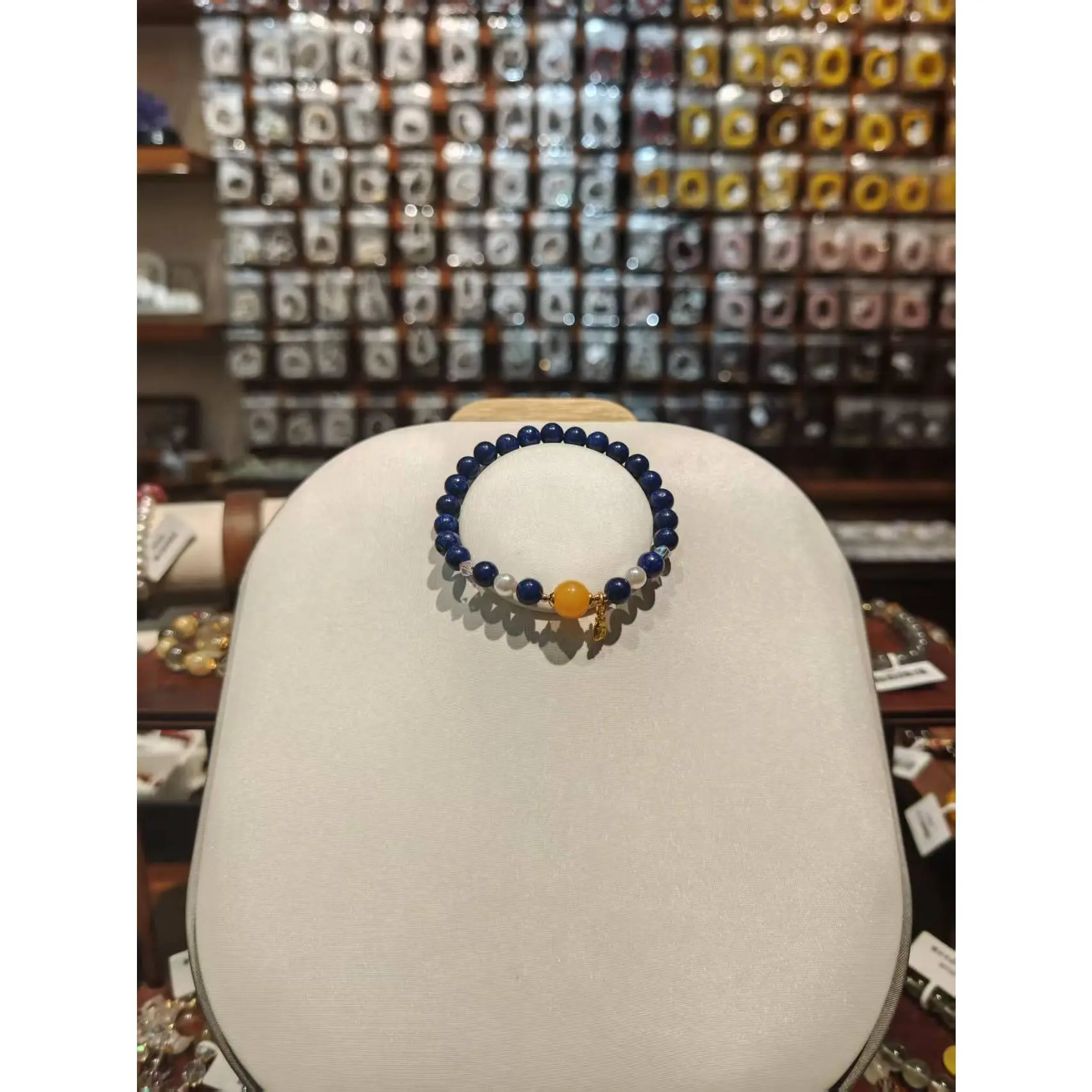 [LIVE ONLY] RS-0854 Gelang, kalung, cincin, gantungan dan aksesoris terbuat dari batu alam asli. Setiap butir memiliki corak dan warna yang unik, cocok dipakai sehari‑hari.