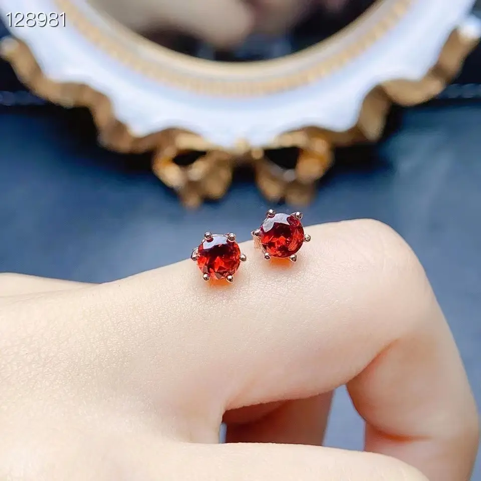 0060 S925 Natural Garnet Simple Earrings (Main Stone 5*5mm)
