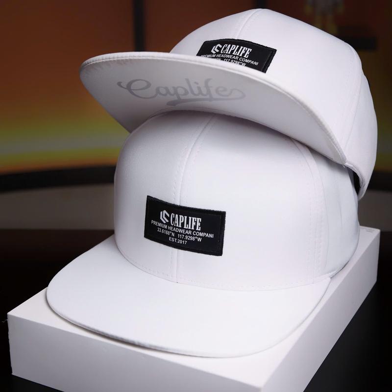 Mũ Snapback logo CAPLIFE, chất kaki thêu sắc nét - CapLife