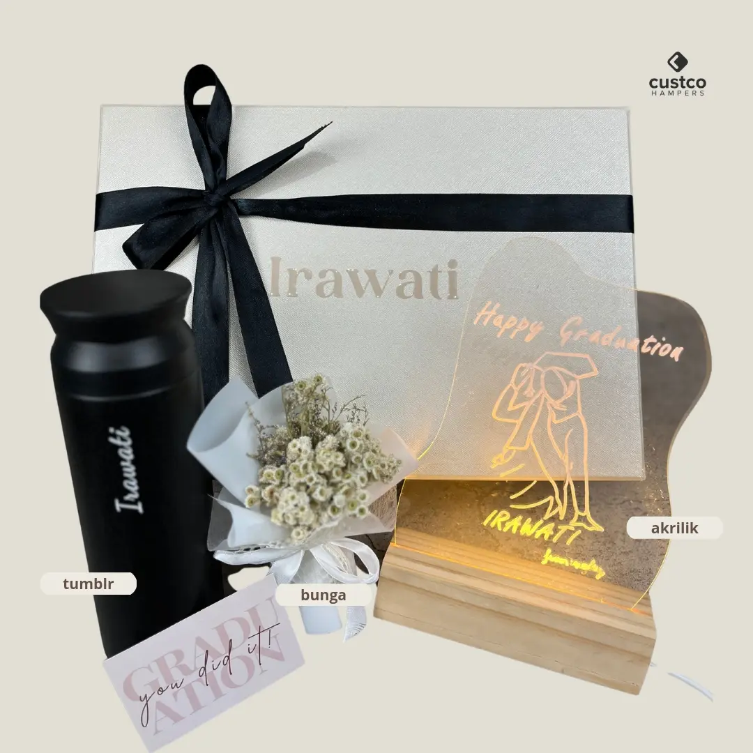 Hampers Wisuda Kado Graduation | Custom Nama Wisuda | Kado Wisuda Premium | Hadiah Wisuda | CUSTCO HAMPERS