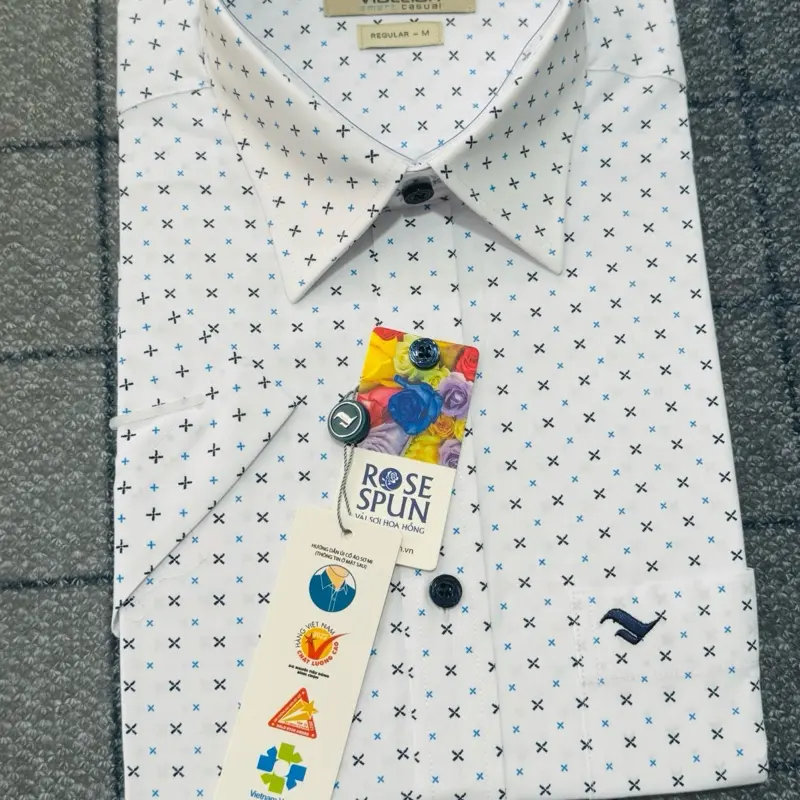 Viettien️-0610-  Áo sơ mi nam ngắn tay hoạ tiết cao cấp fom regular, vạt ngang, vải hoa hồng , mềm ,mát, ít nhăn Menswear