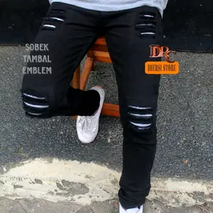 Celana Sobek Tambalan Pria KOREA STYLE Slim-fitting Hitam /celana sobek emblem Jeans Cowok Denim Panjang Skinny Stretch Melar Slimfit Pensil