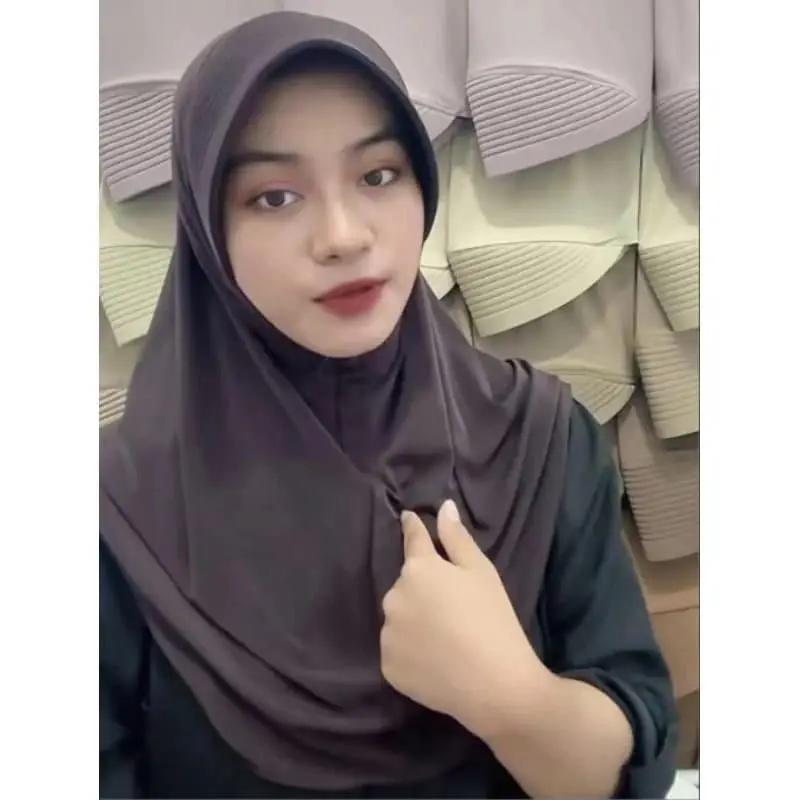 Hijab Pet Tebal / Bergo Pet Tebal Ukuran M 3