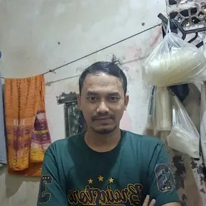 Brainstore Kaos Distro Pria Wanita T-shirt Cowok Cewek Atasan Sablon Katun Combed Oversize Unisex Baju Sablon Printing Nyaman Keren