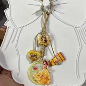 Bagcharm shaker berbagai karakter