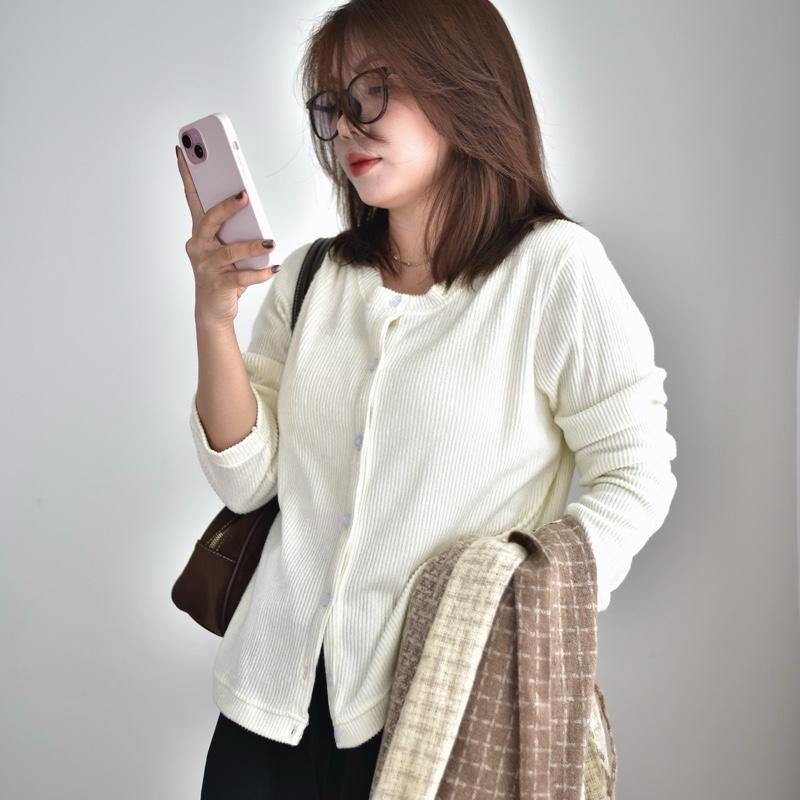 Cardigan LEN MỀM Cardigan Len Mềm Tay Dài Cổ Tròn Form Vừa Phù Hợp Cho Nàng Bigsize 90kg Mùa Thu Đông 2025