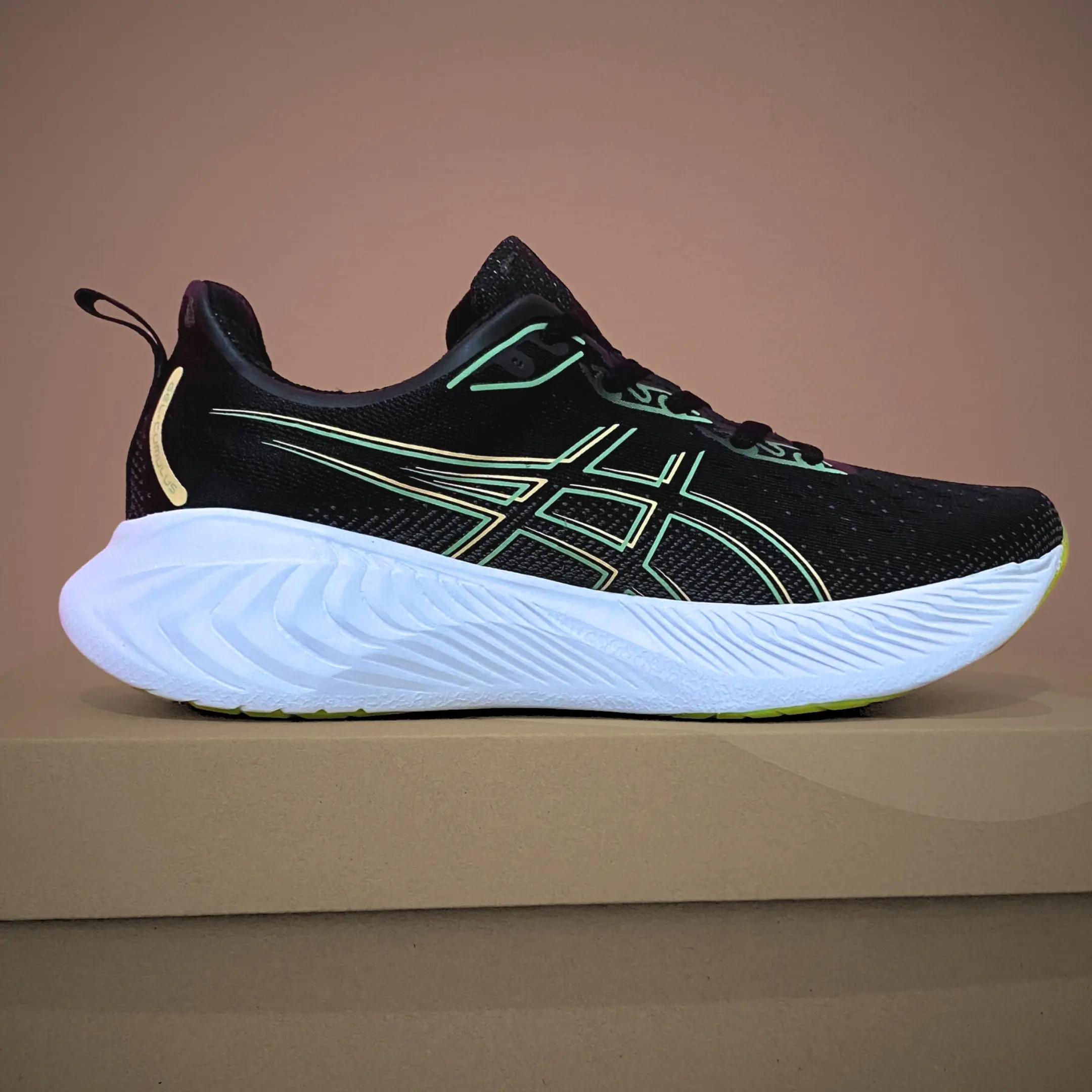 Sepatu Sneakers Running Gel-Cumulus, Sepatu Olahraga Dan Casual Pria dan Wanita - Hitam Hijau