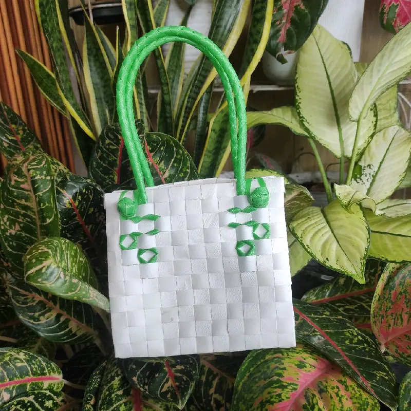 Tas Anyaman Plastik Sovenir Asul Asul - Belanja Harga tertera per 6pc 1