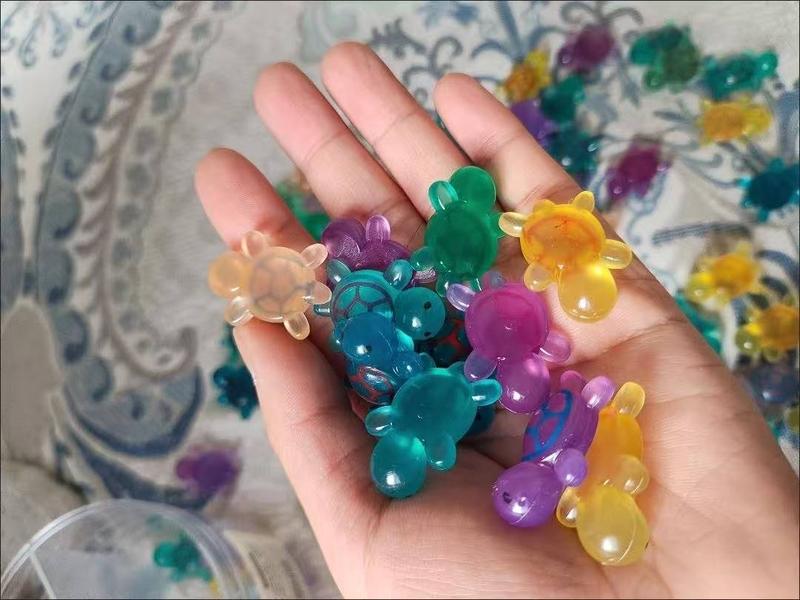 Product Introduction of Multi color luminous turtle blind bag model toys 5
