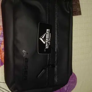 Tas Selempang Clucth bag pria & wanita / Tas slempang waistbag multifungsi / Tas selemapang 3 in 1 Slingbag waterproof Zipper