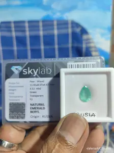 Natural Emeral Beryl, Origin : RUSIA, Bluisgreen, 3.12 ct (s)